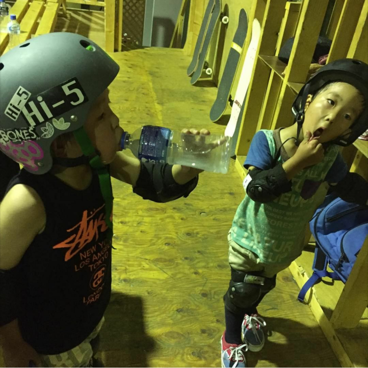 変顔じょに次郎とグンちゃん