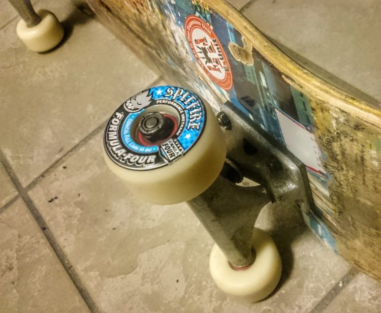 SPITFIRE FORMULA FOUR 装着完了