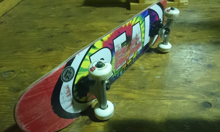 じょに次郎のデッキは53mmのウィールに変更