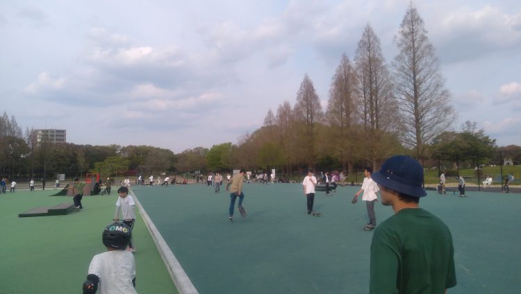 庄内緑地公園スケートパークフラットエリア